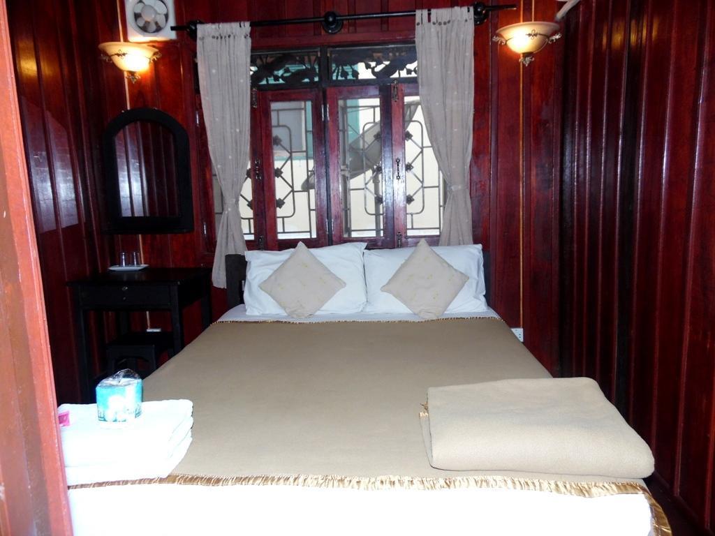 Vanvisa Guesthouse Luang Prabang Buitenkant foto