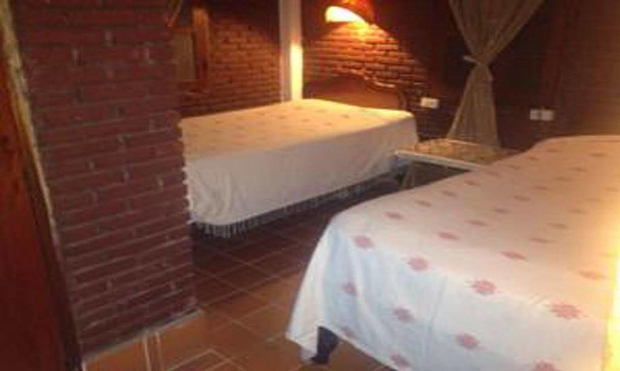 Vanvisa Guesthouse Luang Prabang Buitenkant foto